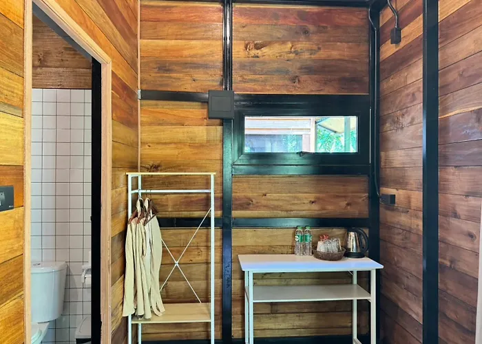 Kohmook Nurse House